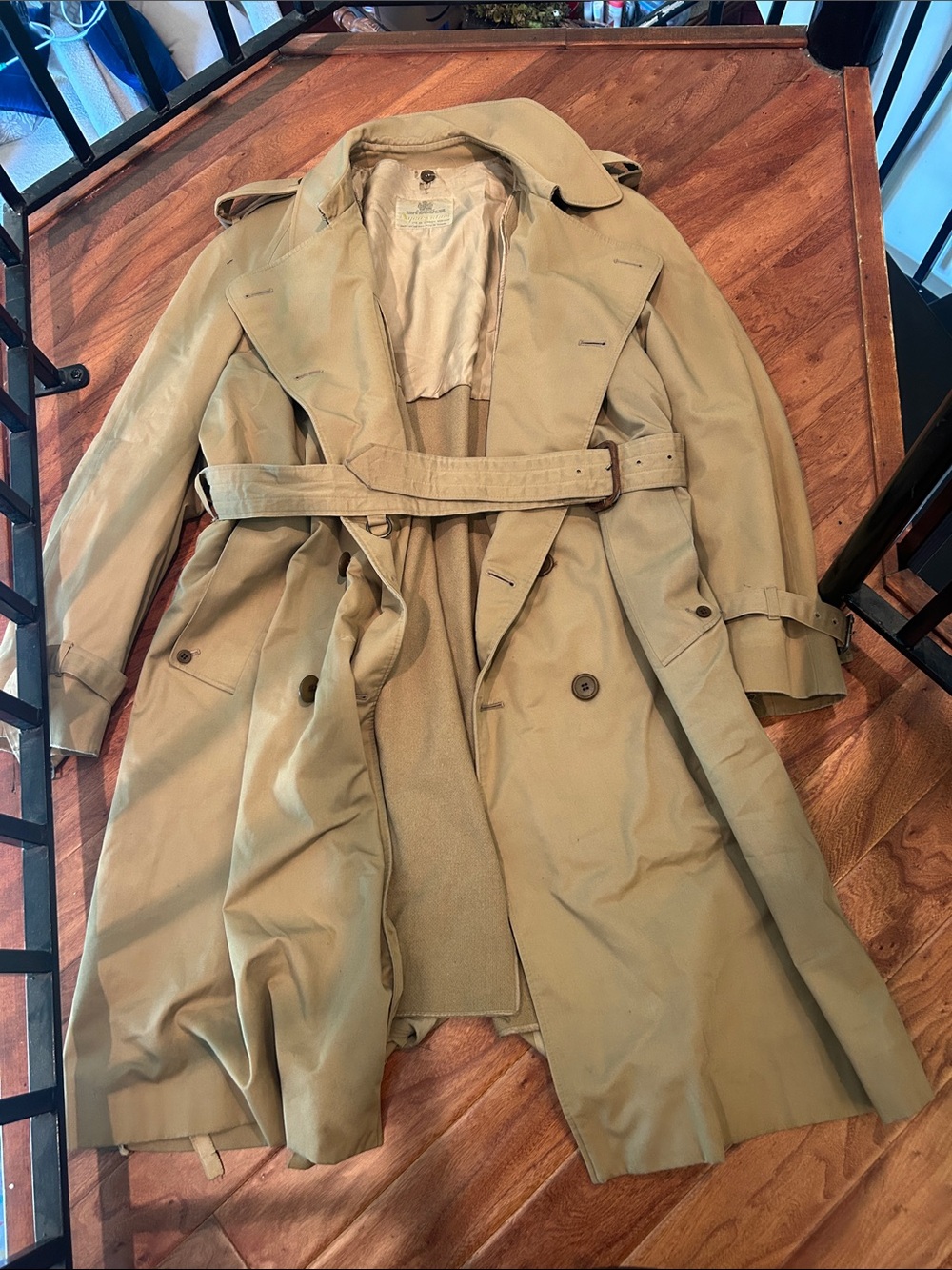 Vintage Aquascutum Double Breasted Trench Coat Raincoat Mens Size 40 Reg